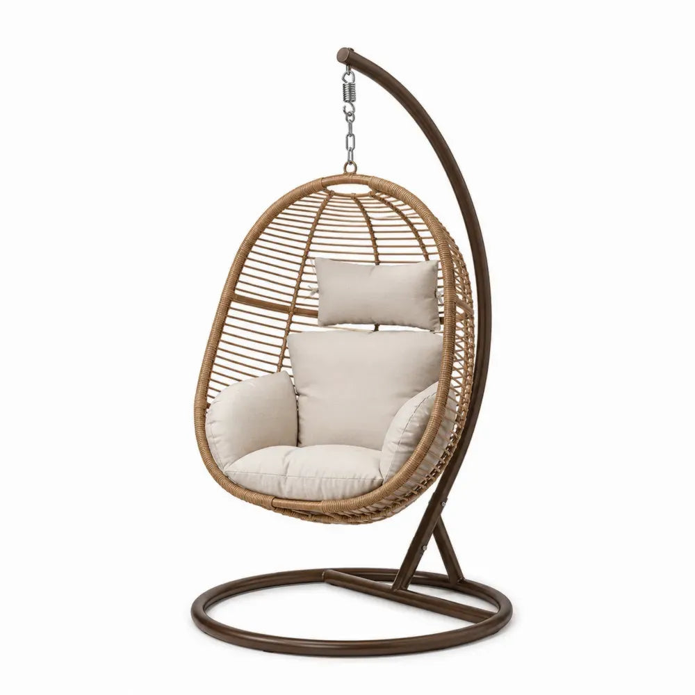 Silla colgante tipo huevo de exterior con soporte de acero marrón asiento de ratán PE natural y cojines beige 100 x 100 x 195 cm